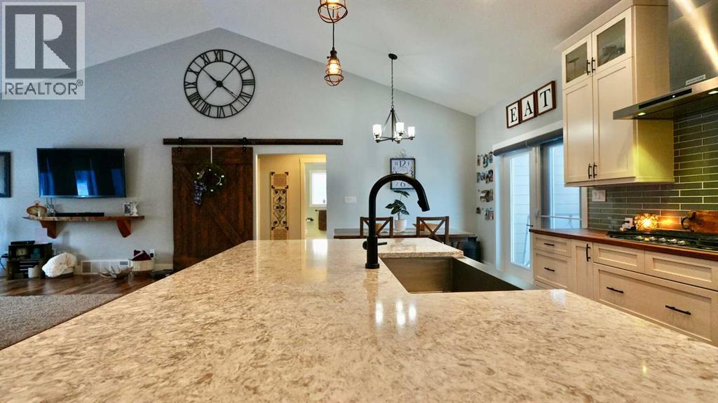 84534 Range Road 212, Rural Northern Sunrise County, Alberta  T8S 1T1 - Photo 14 - A2278493