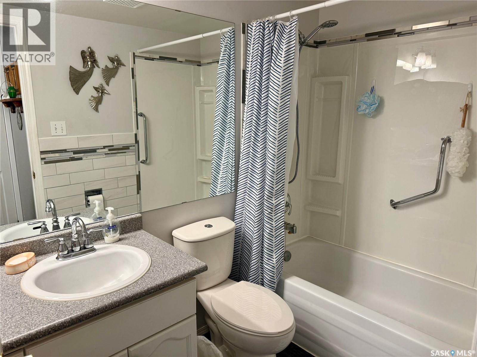 105 602 7th Street, Humboldt, Saskatchewan  S0K 2A0 - Photo 27 - SK027911