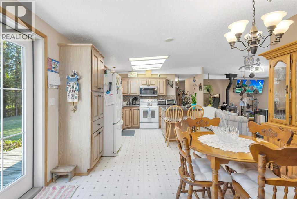 220, 5241 Township Road 325a, Rural Mountain View County, Alberta  T0M 1X0 - Photo 19 - A2260142