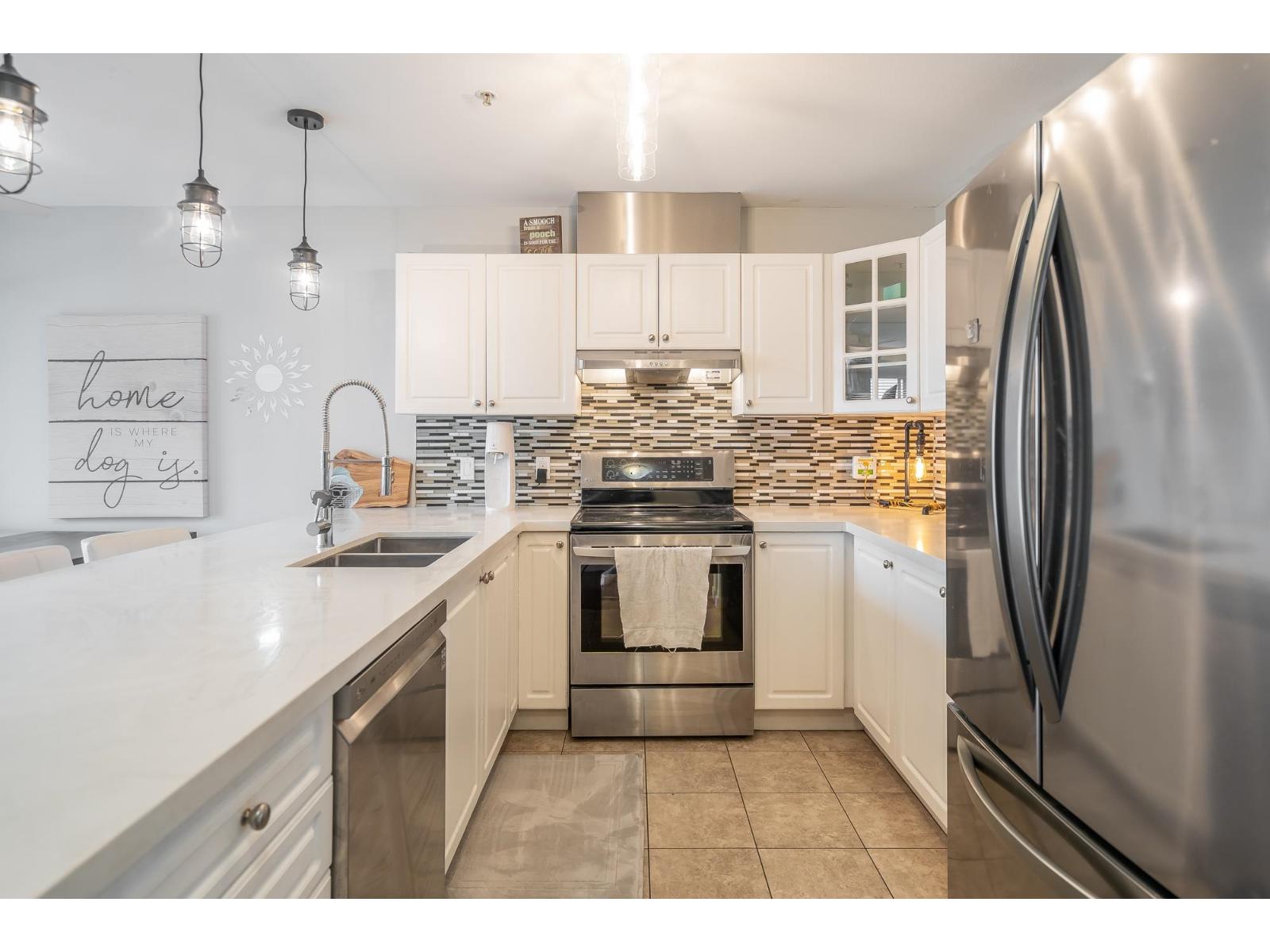 408 6390 196 Street, Langley, British Columbia  V2Y 1J2 - Photo 2 - R3085492