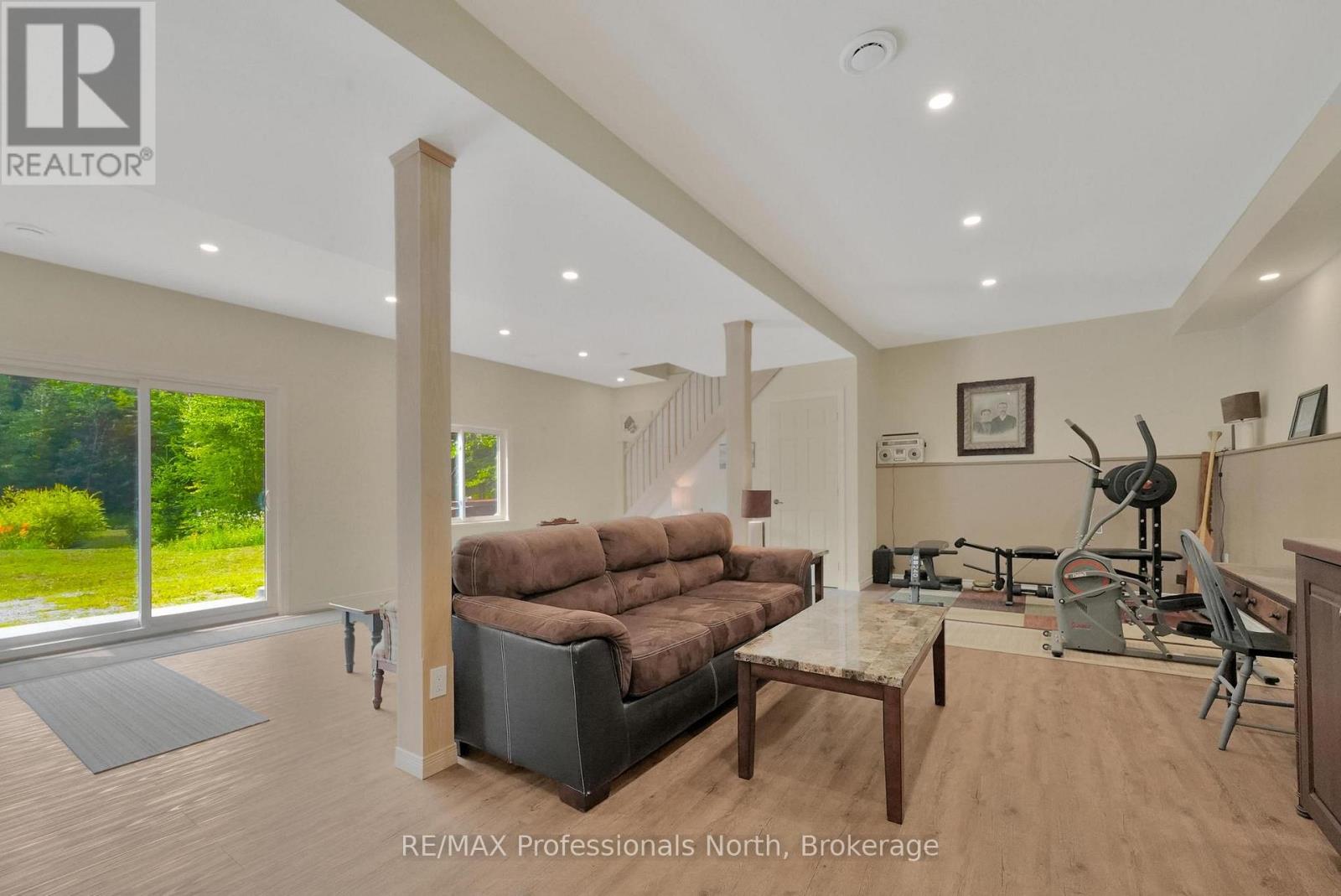 1453 Minnicock Lake Road, Dysart Et Al, Ontario  K0M 1S0 - Photo 9 - X12490266