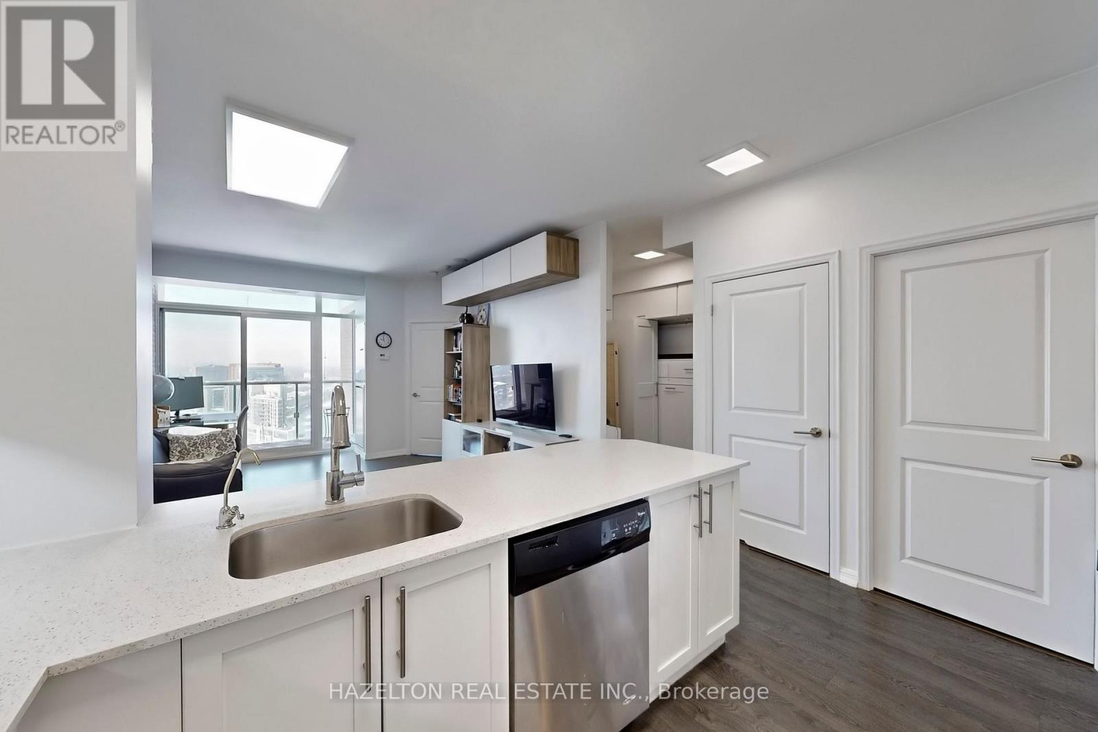 2414 - 125 Western Battery Road, Toronto, Ontario  M6K 3R8 - Photo 19 - C12759336