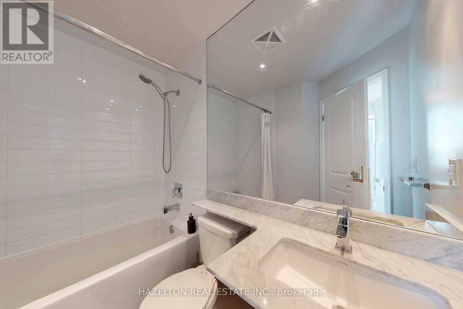 2414 - 125 Western Battery Road, Toronto, Ontario  M6K 3R8 - Photo 30 - C12759336