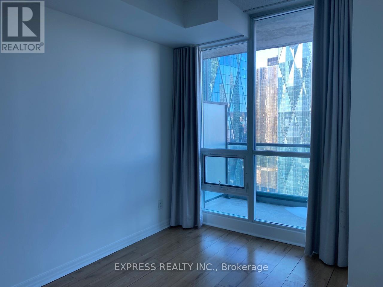 3704 - 16 Yonge Street, Toronto, Ontario  M5E 2A1 - Photo 3 - C12759338