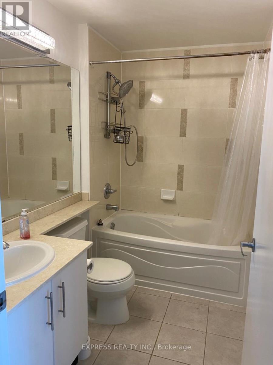 3704 - 16 Yonge Street, Toronto, Ontario  M5E 2A1 - Photo 4 - C12759338