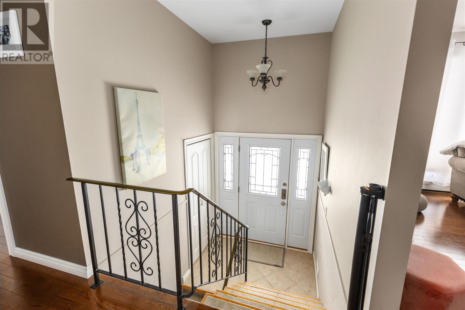 31 Norden Cres, Sault Ste. Marie, Ontario  P6B 5T1 - Photo 3 - SM260222