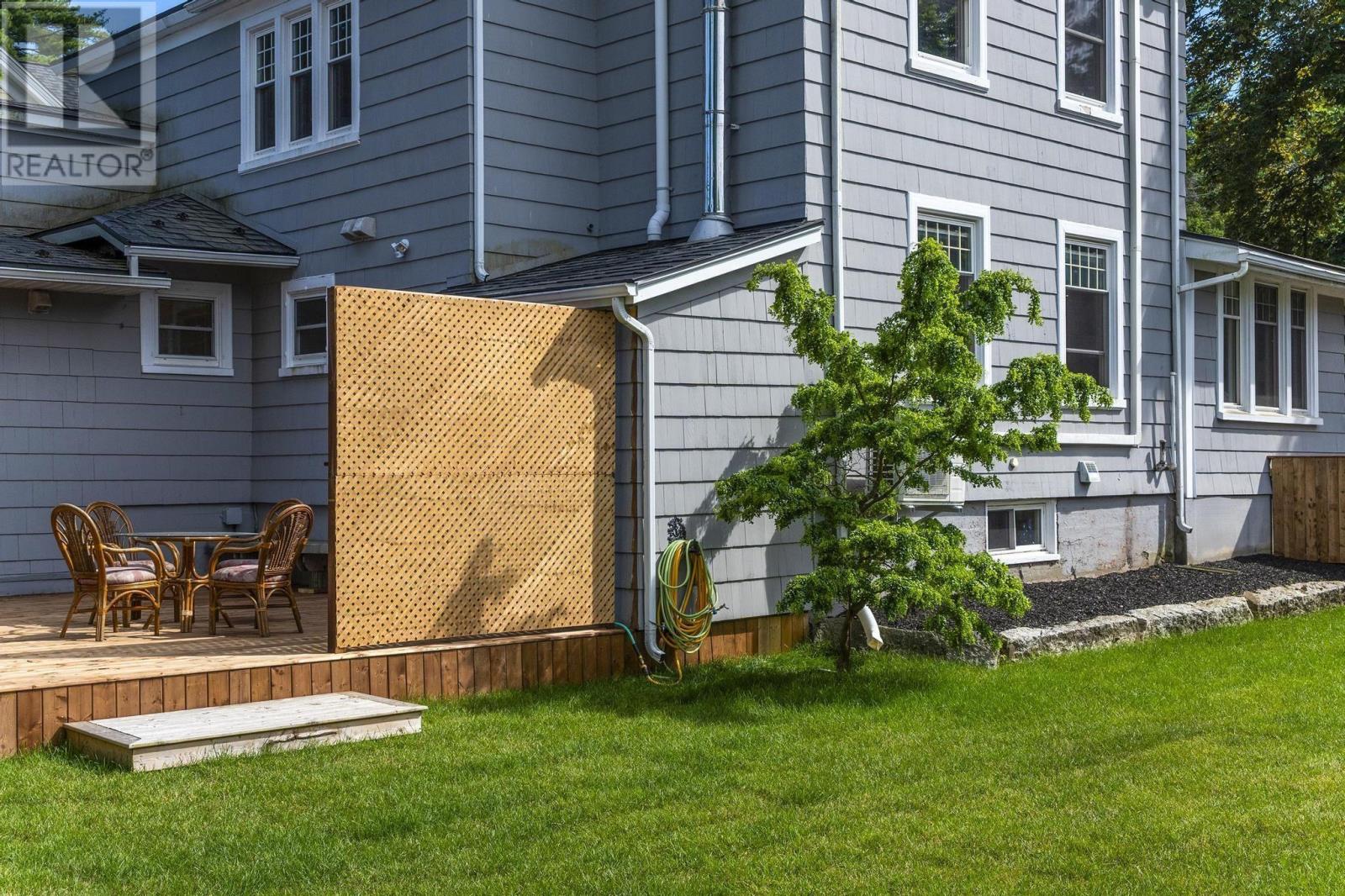 57 Alexandra Avenue, Bridgewater, Nova Scotia  B4V 1H2 - Photo 6 - 202517590