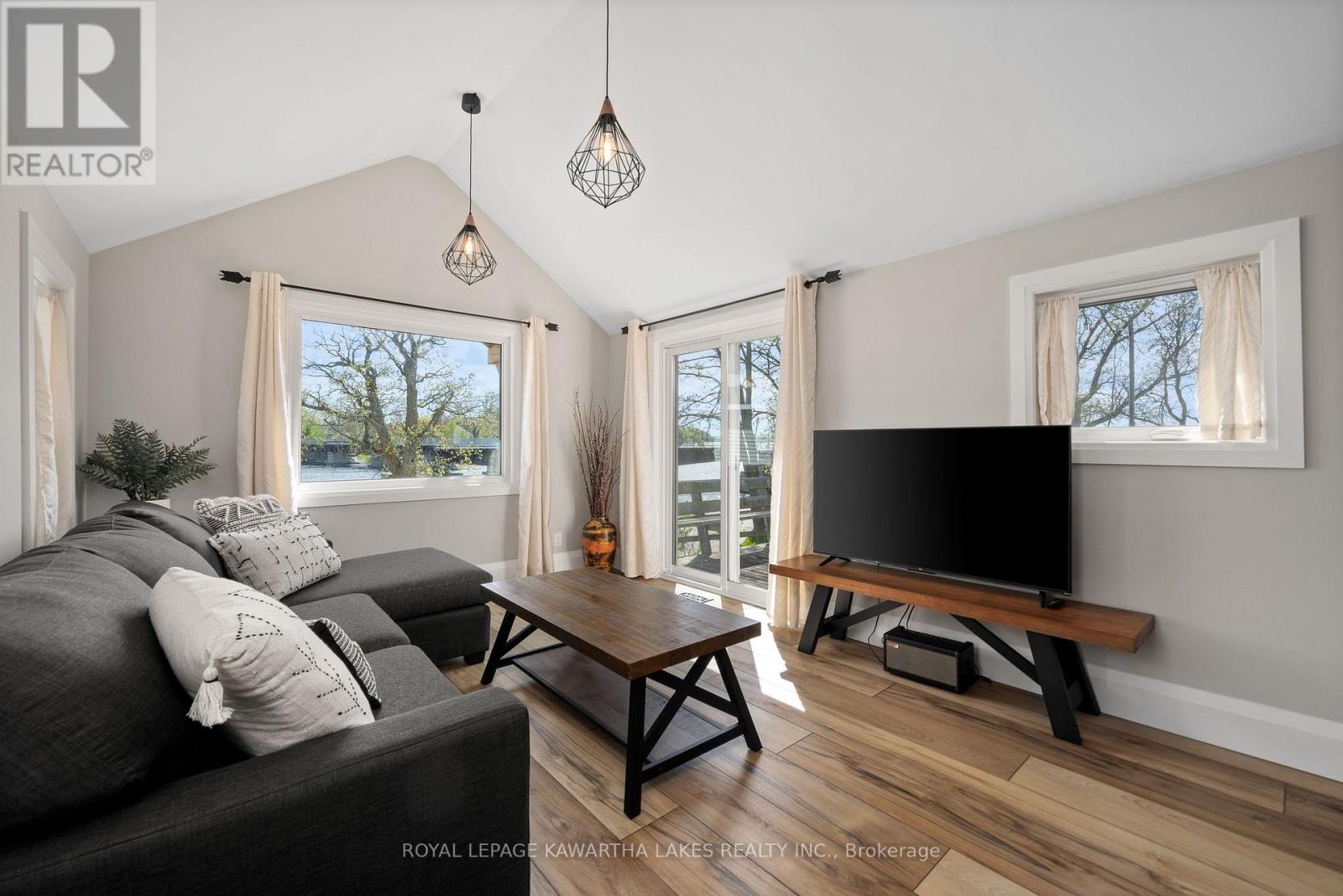 45 Oak Street, Kawartha Lakes (Fenelon Falls), Ontario  K0M 1N0 - Photo 15 - X12759466