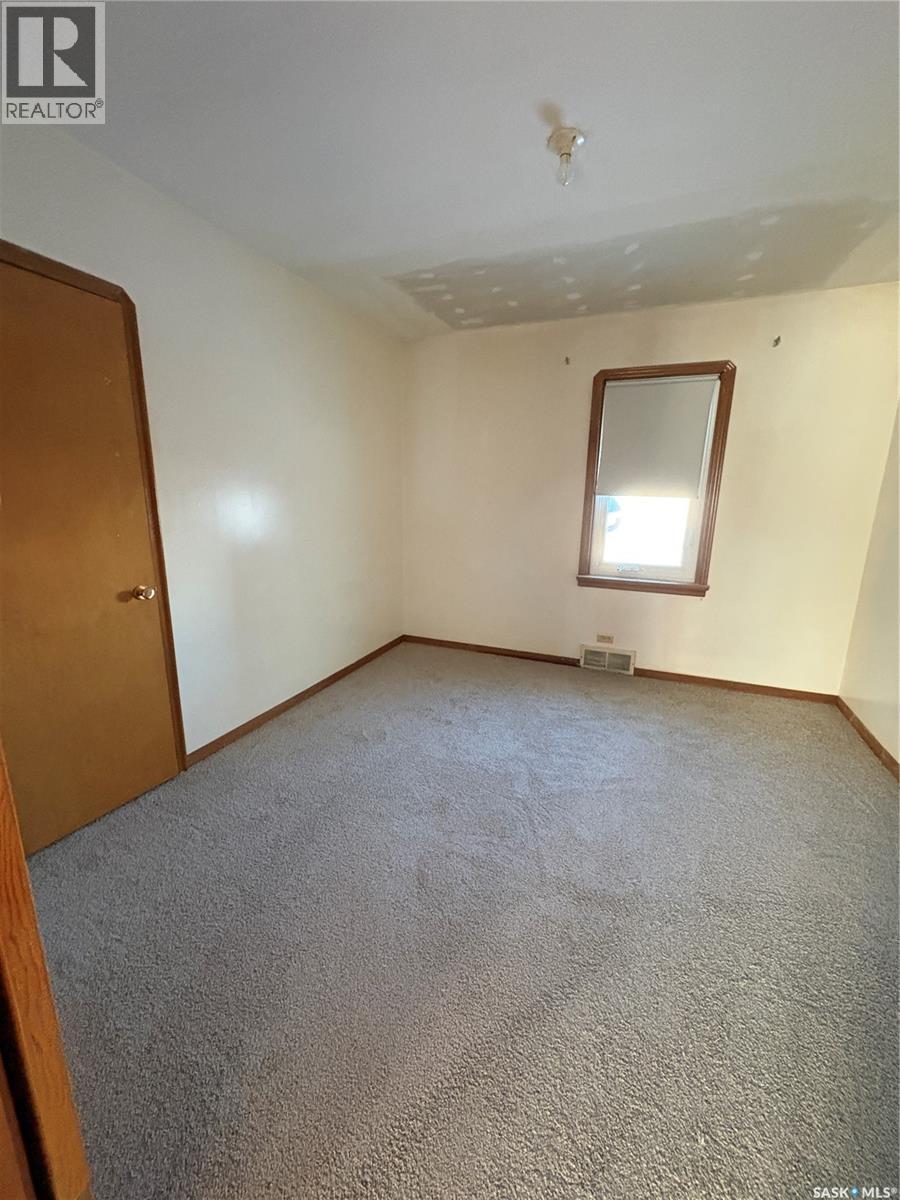 112 2nd Avenue W, Kelvington, Saskatchewan  S0A 1W0 - Photo 25 - SK021823