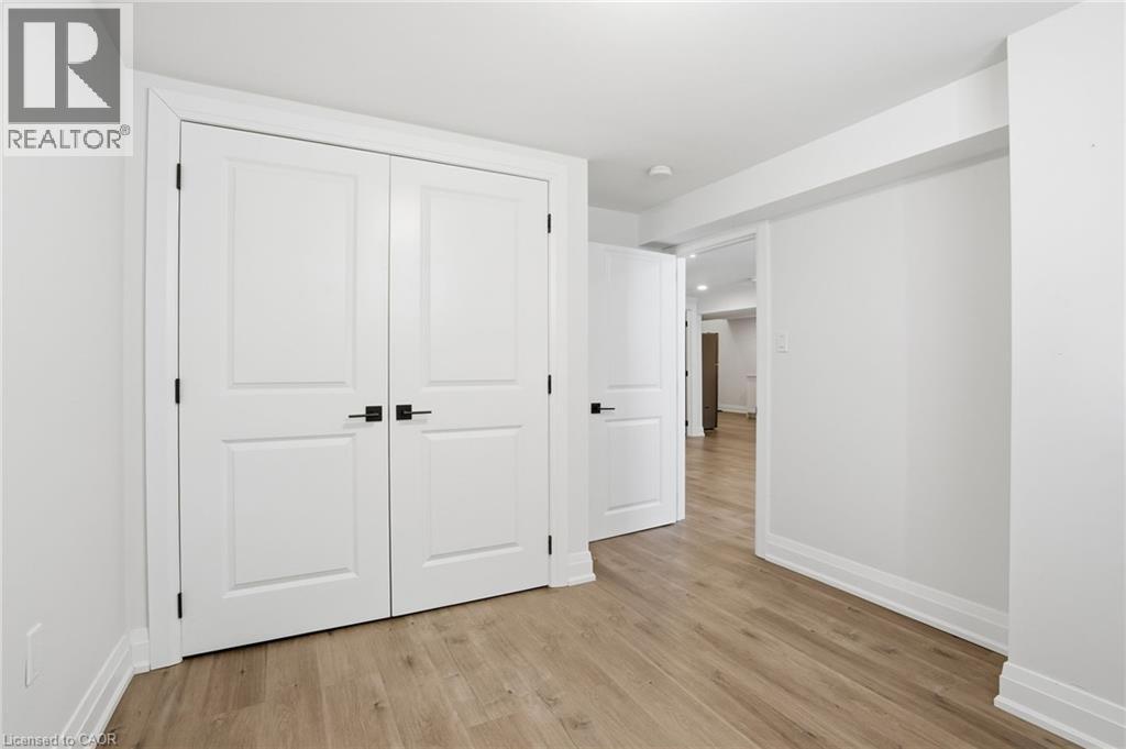 92 South Bend Road W Unit# Lower, Hamilton, Ontario  L9C 1N1 - Photo 17 - 40791540