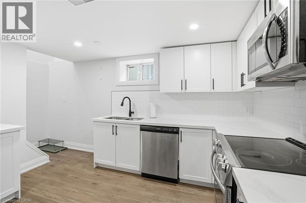 92 South Bend Road W Unit# Lower, Hamilton, Ontario  L9C 1N1 - Photo 9 - 40791540