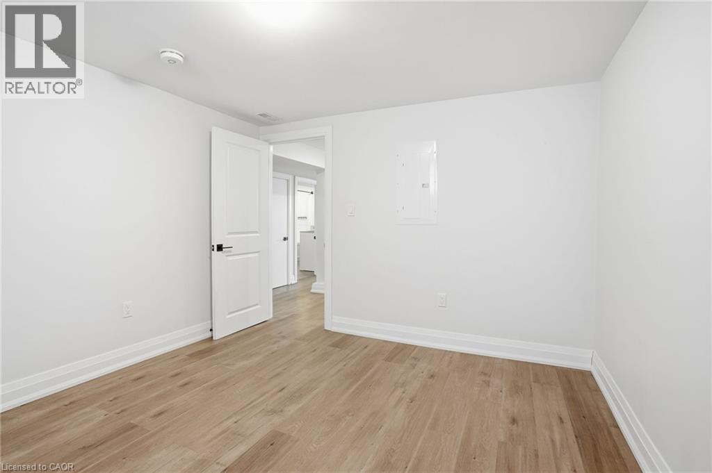 92 South Bend Road W Unit# Lower, Hamilton, Ontario  L9C 1N1 - Photo 19 - 40791540