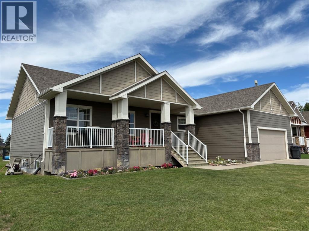 217 6 Avenue, Stirling, Alberta  T0K 2E0 - Photo 2 - A2273796