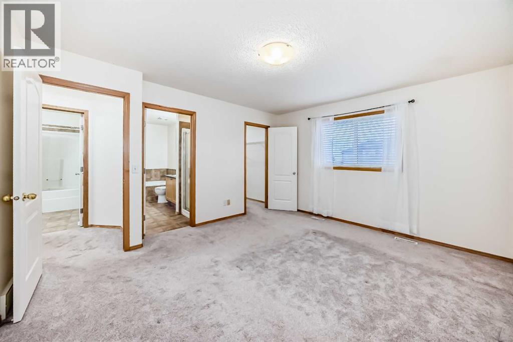 17 Royal Birkdale Crescent Nw, Calgary, Alberta  T3G 5R4 - Photo 20 - A2278941