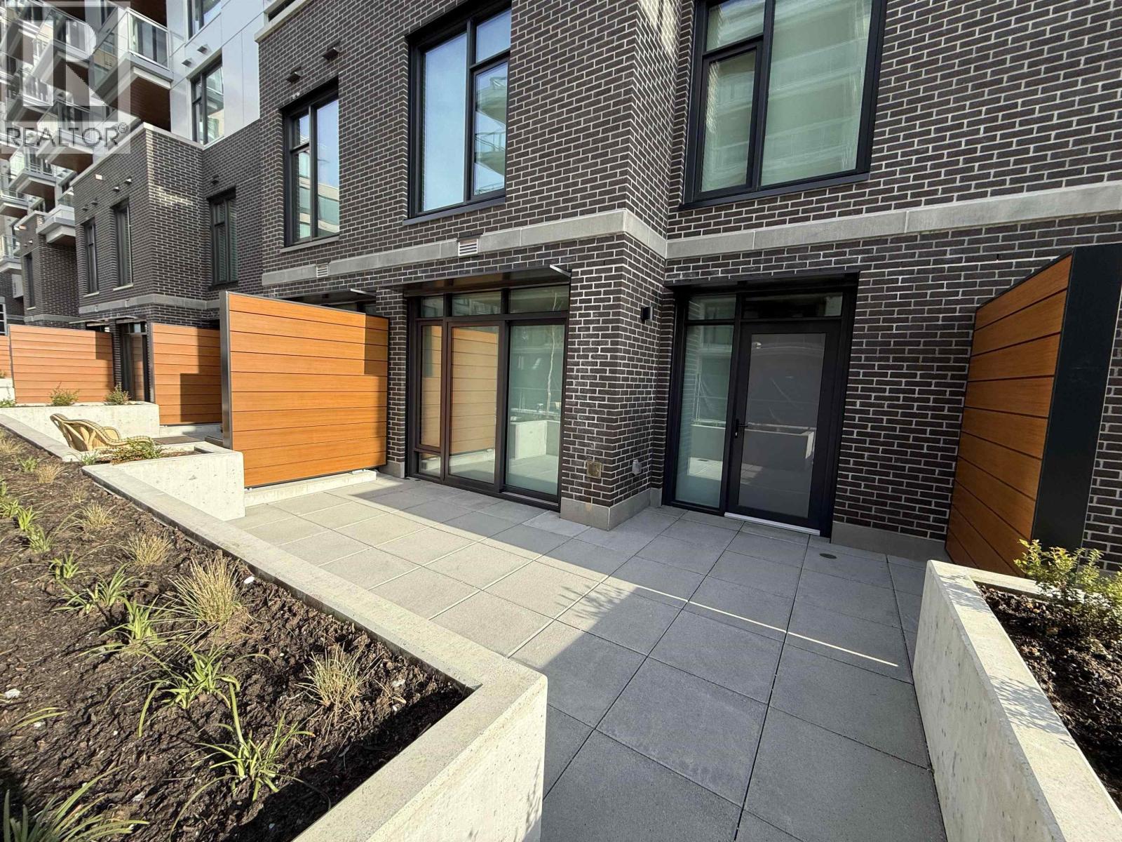 117 755 Harbourside Drive, North Vancouver, British Columbia  V7P 0G1 - Photo 5 - R3082812