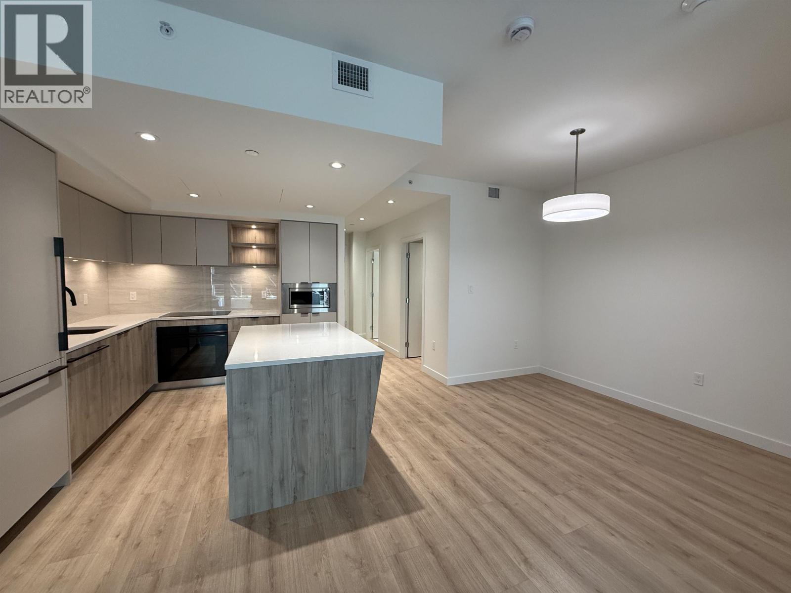 117 755 Harbourside Drive, North Vancouver, British Columbia  V7P 0G1 - Photo 9 - R3082812