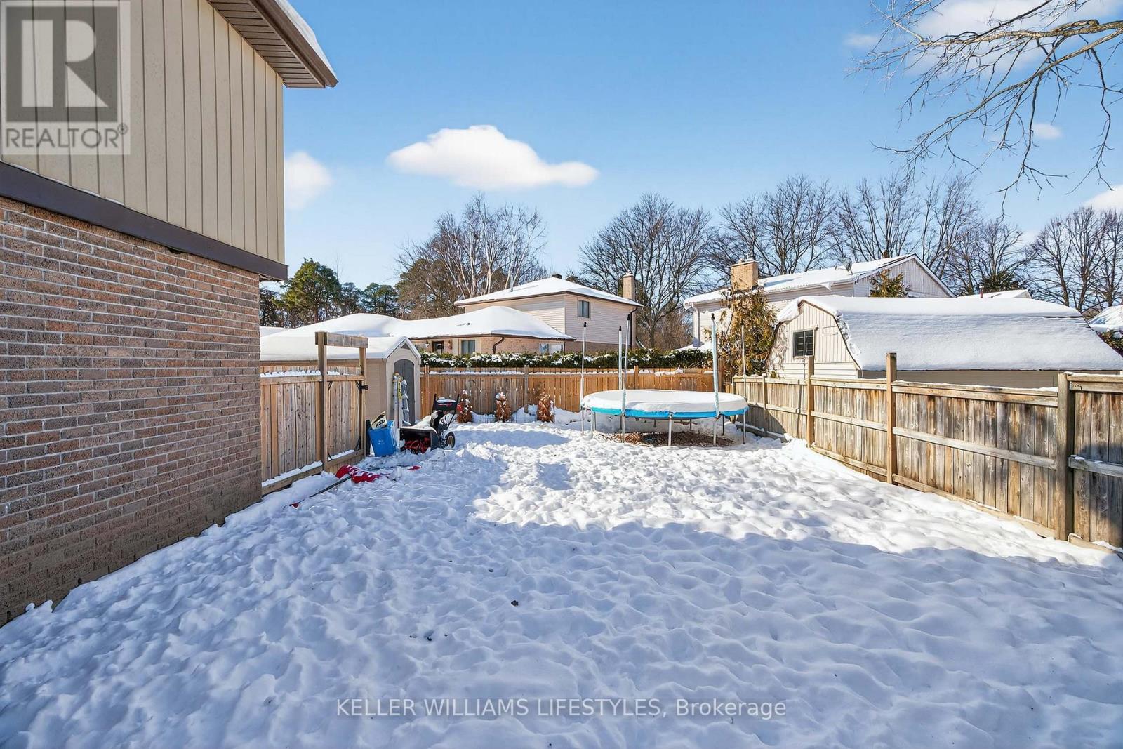 26 Caprice Crescent, London East, Ontario  N5V 3M2 - Photo 6 - X12759472