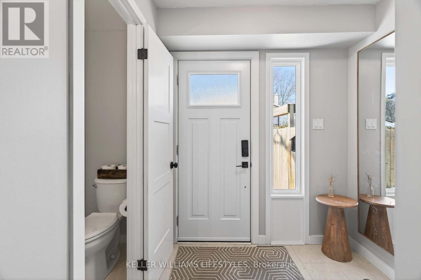 26 Caprice Crescent, London East, Ontario  N5V 3M2 - Photo 9 - X12759472