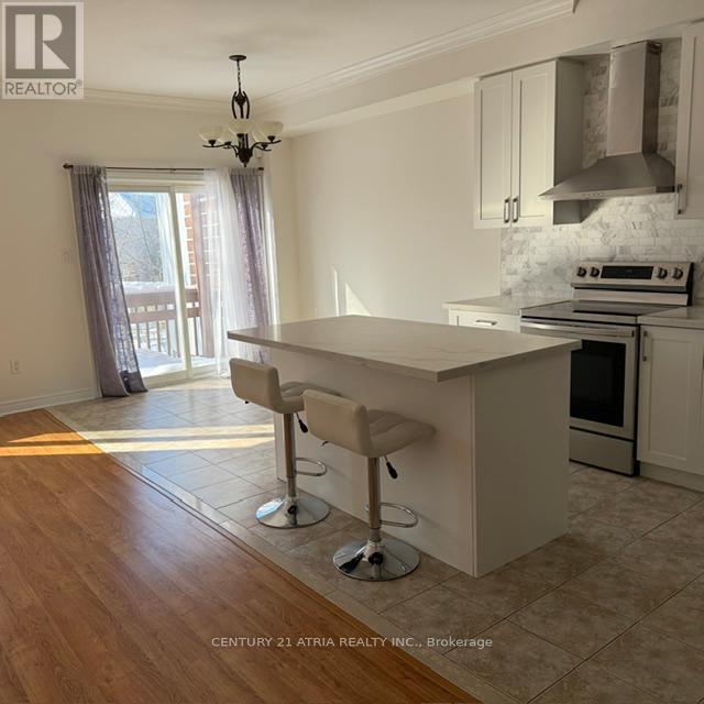 52 Arco Circle, Vaughan, Ontario  L6A 3Z7 - Photo 2 - N12759262