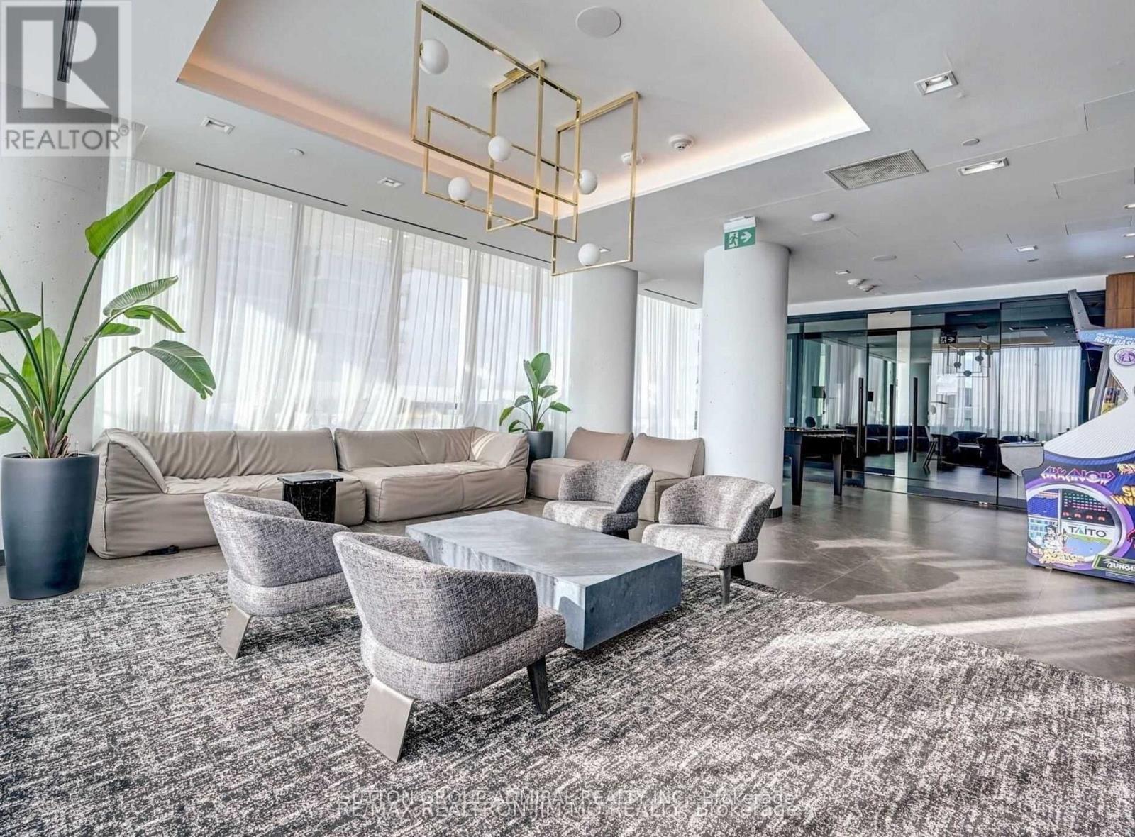 810 - 950 Portage Parkway, Vaughan, Ontario  L4K 0J7 - Photo 17 - N12759298