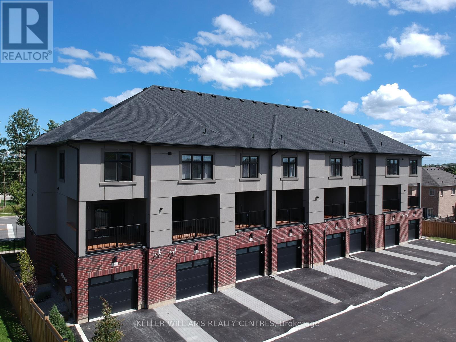 440 Veterans Dr Drive, Barrie (Holly), Ontario  L4N 6A6 - Photo 2 - S12759348