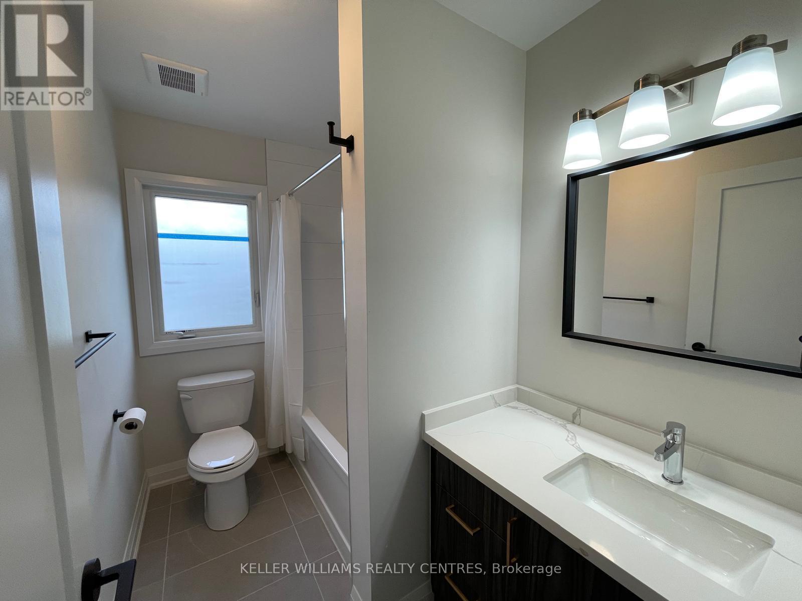 440 Veterans Dr Drive, Barrie (Holly), Ontario  L4N 6A6 - Photo 9 - S12759348