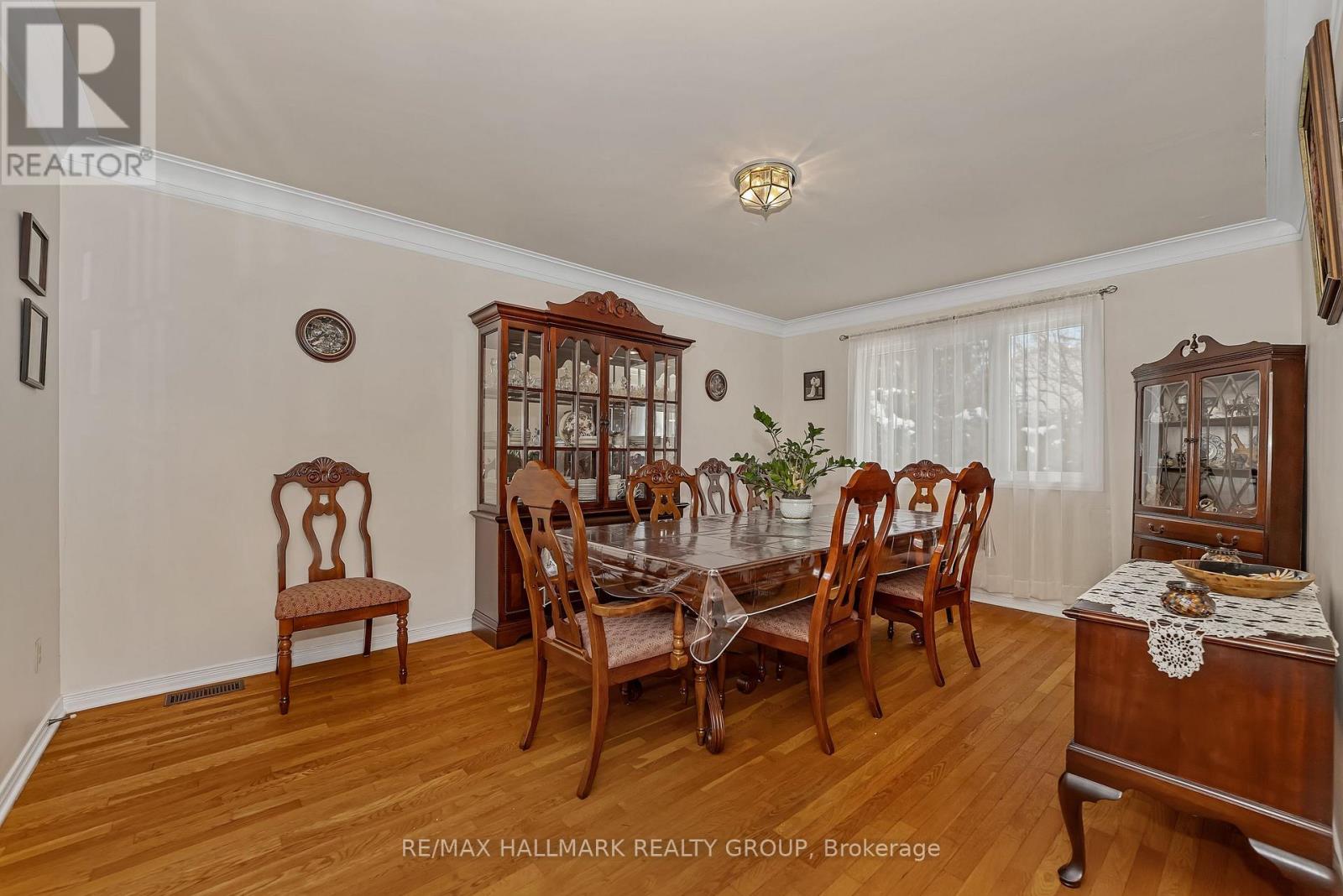 4 Elderwood Trail, Ottawa, Ontario  K2S 1C9 - Photo 11 - X12759386