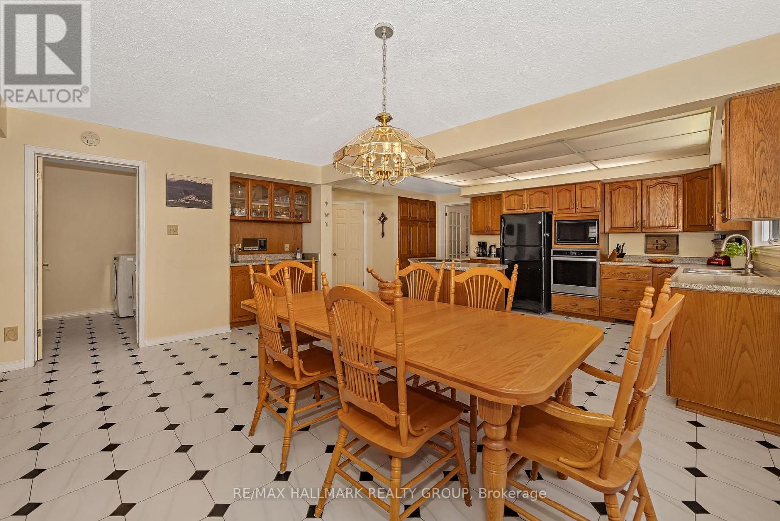 4 Elderwood Trail, Ottawa, Ontario  K2S 1C9 - Photo 23 - X12759386