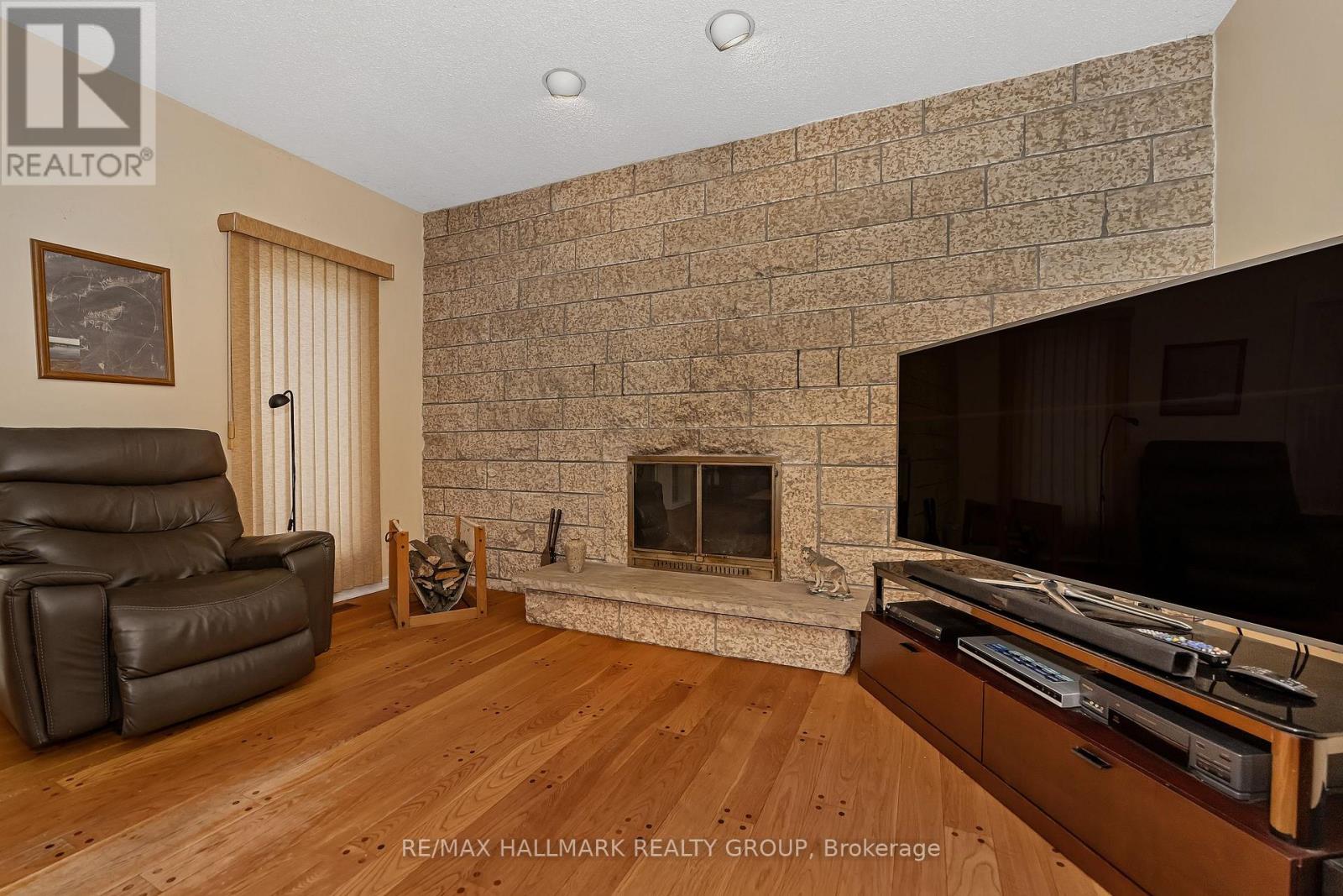 4 Elderwood Trail, Ottawa, Ontario  K2S 1C9 - Photo 25 - X12759386