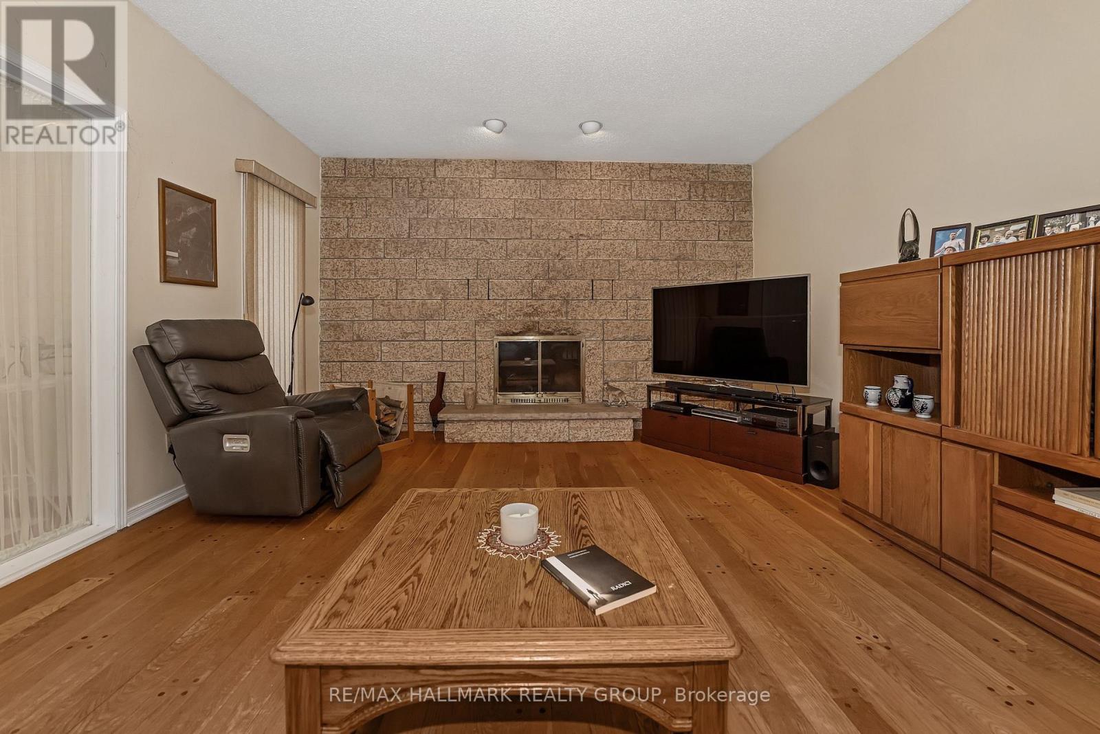 4 Elderwood Trail, Ottawa, Ontario  K2S 1C9 - Photo 26 - X12759386