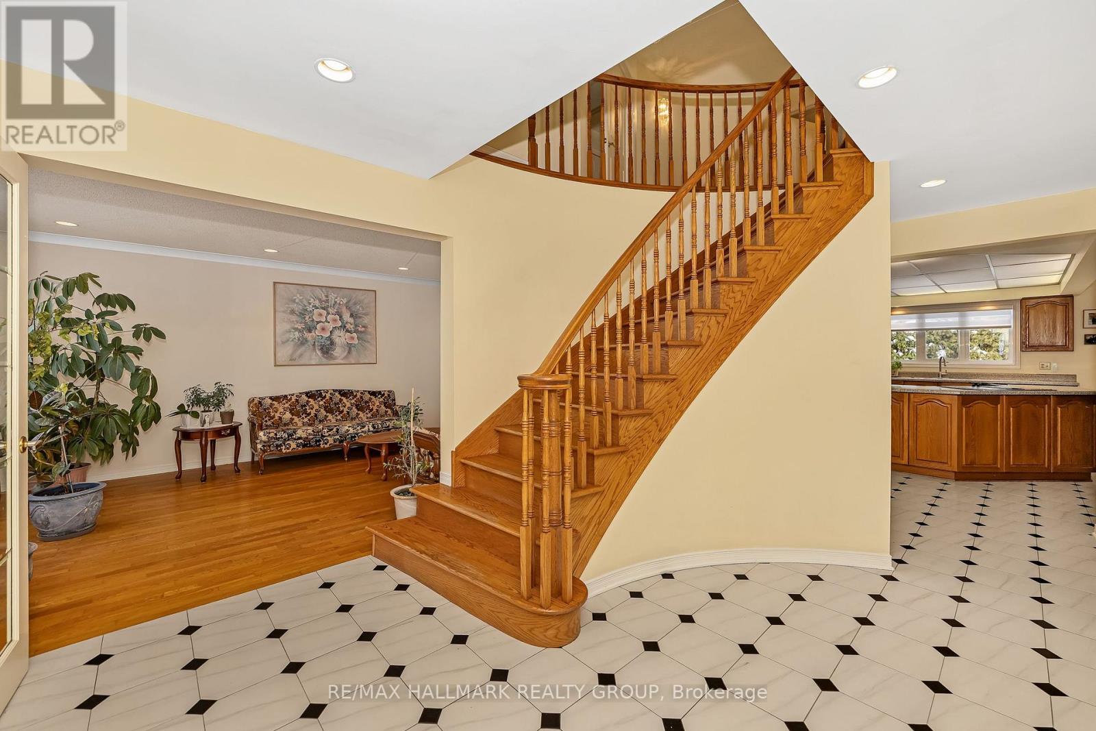 4 Elderwood Trail, Ottawa, Ontario  K2S 1C9 - Photo 28 - X12759386