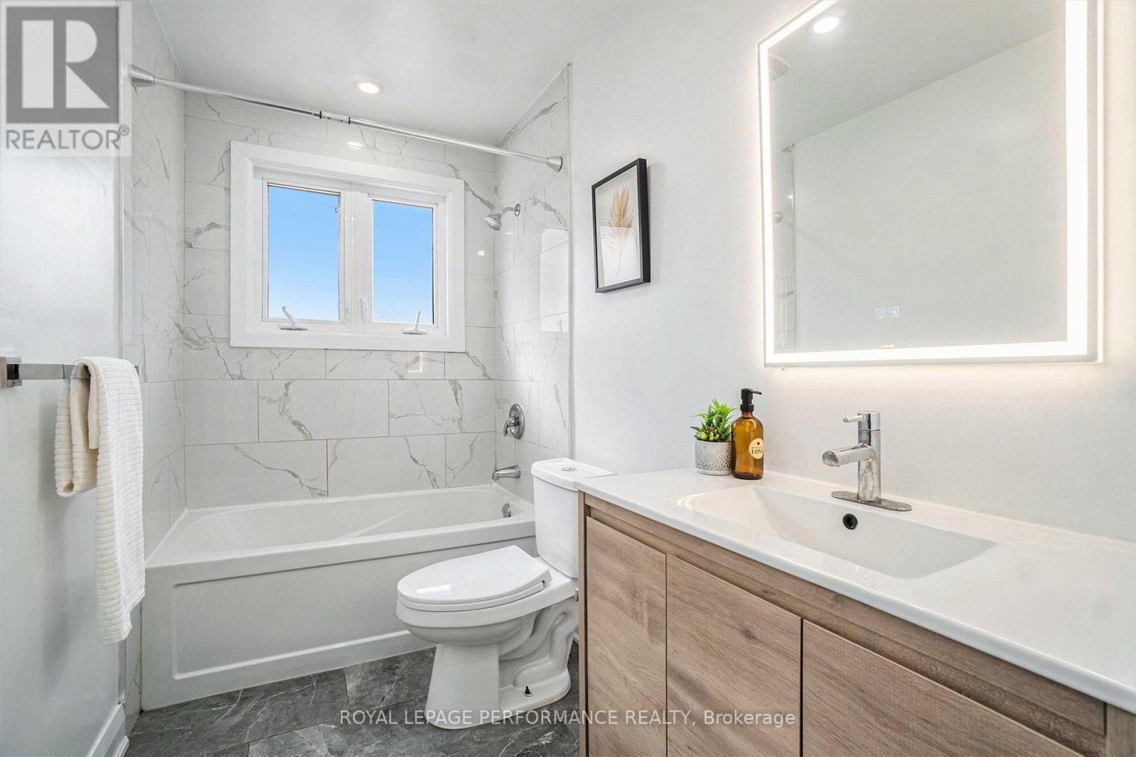 26 Majestic Drive, Ottawa, Ontario  K2G 1C7 - Photo 10 - X12759412