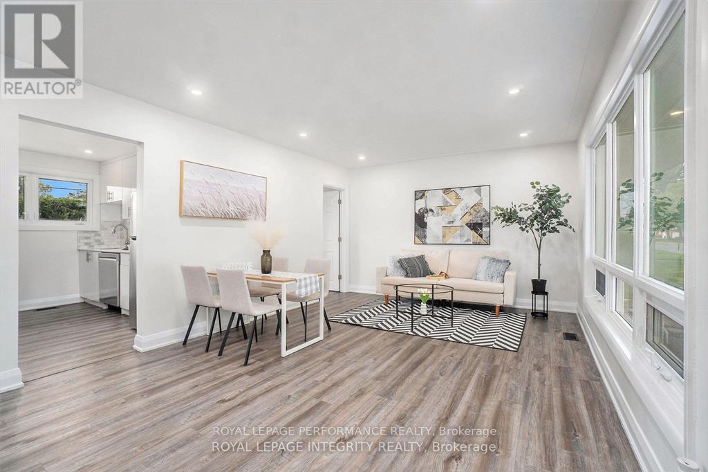 26 Majestic Drive, Ottawa, Ontario  K2G 1C7 - Photo 4 - X12759412