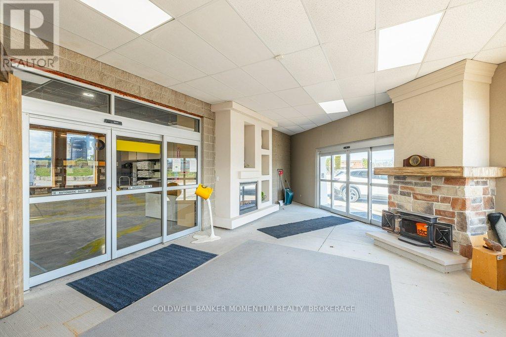 95 Ormond Street S, Thorold (Thorold Downtown), Ontario  L2V 3G2 - Photo 6 - X12759360