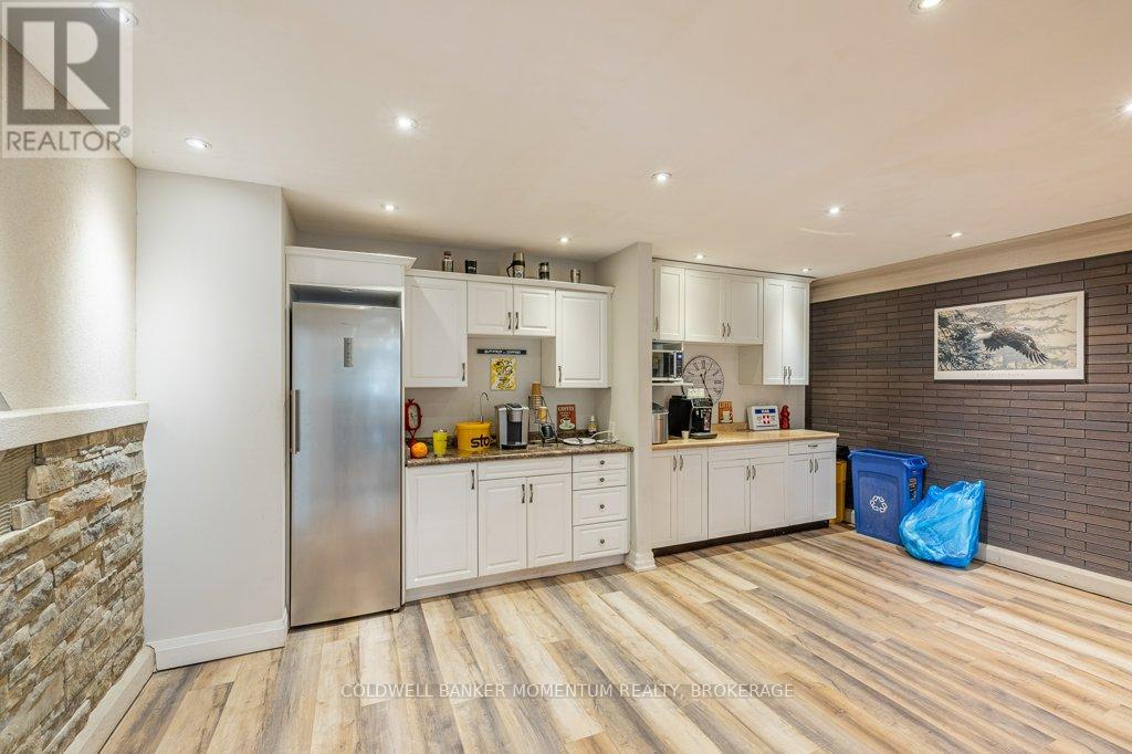 95 Ormond Street S, Thorold (Thorold Downtown), Ontario  L2V 3G2 - Photo 18 - X12759362