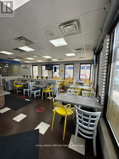 2947 A Bloor Street W, Toronto, Ontario  M8X 1B8 - Photo 5 - W12759282