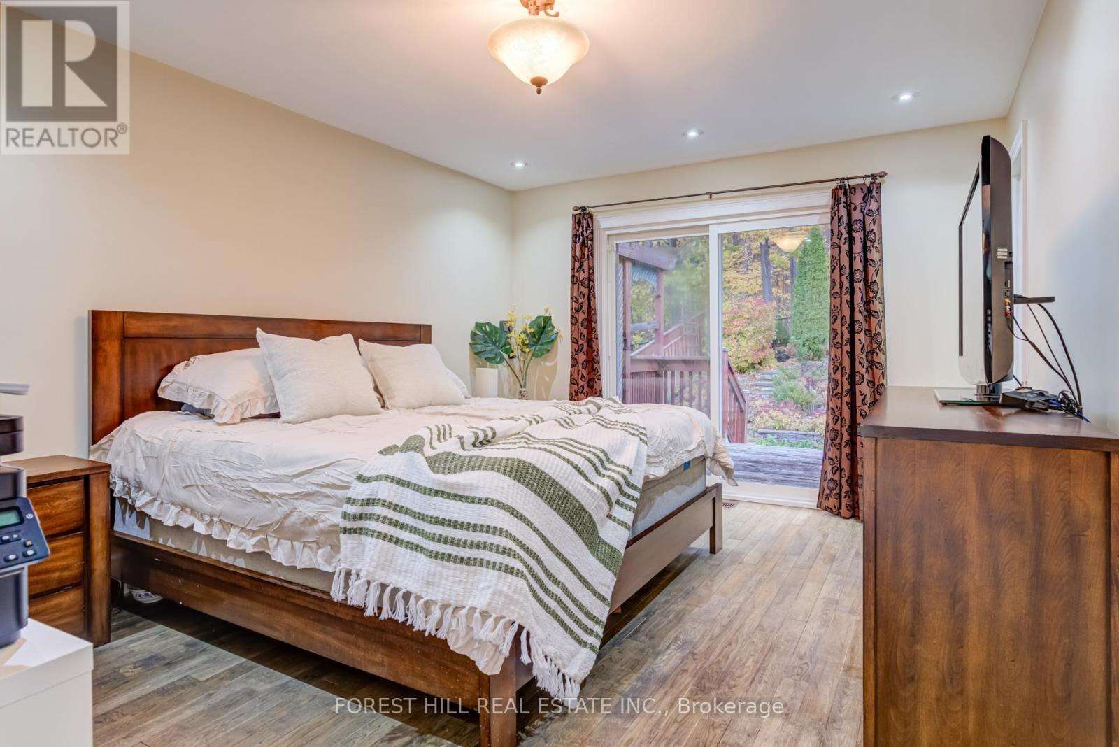 5309 Mcfarren Boulevard, Mississauga, Ontario  L5M 6C2 - Photo 15 - W12759294