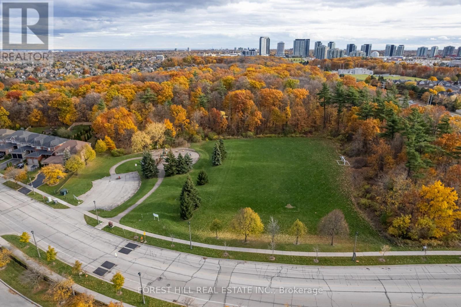 5309 Mcfarren Boulevard, Mississauga, Ontario  L5M 6C2 - Photo 45 - W12759294