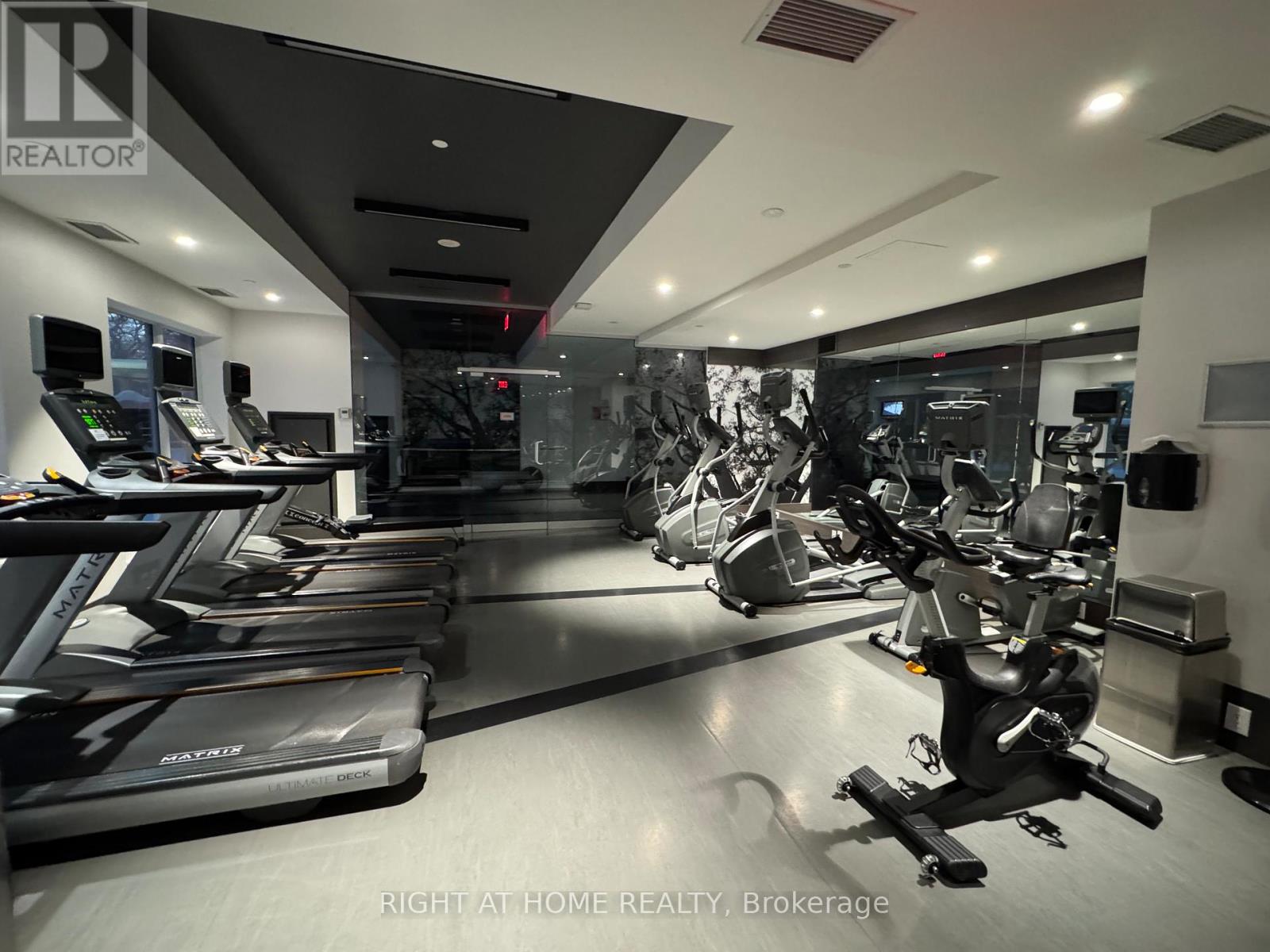 108 - 1830 Bloor Street W, Toronto, Ontario  M6P 0A2 - Photo 16 - W12759296