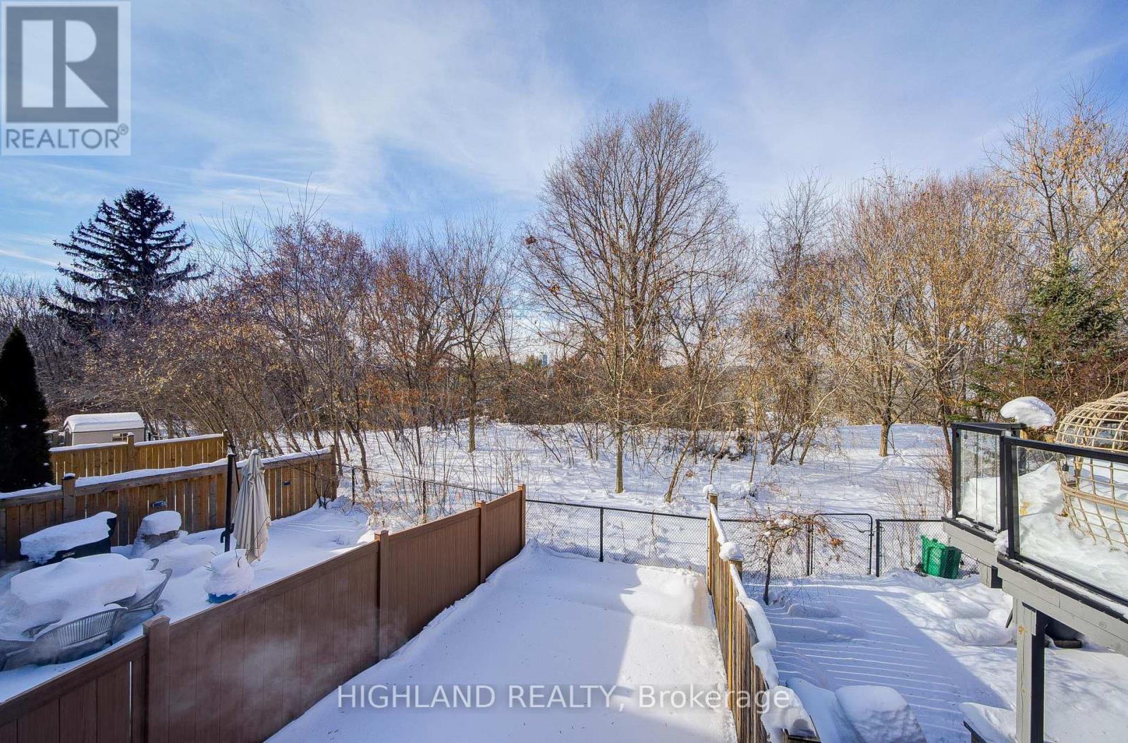 1569 Eglinton Avenue W, Mississauga, Ontario  L5M 7C1 - Photo 11 - W12759316