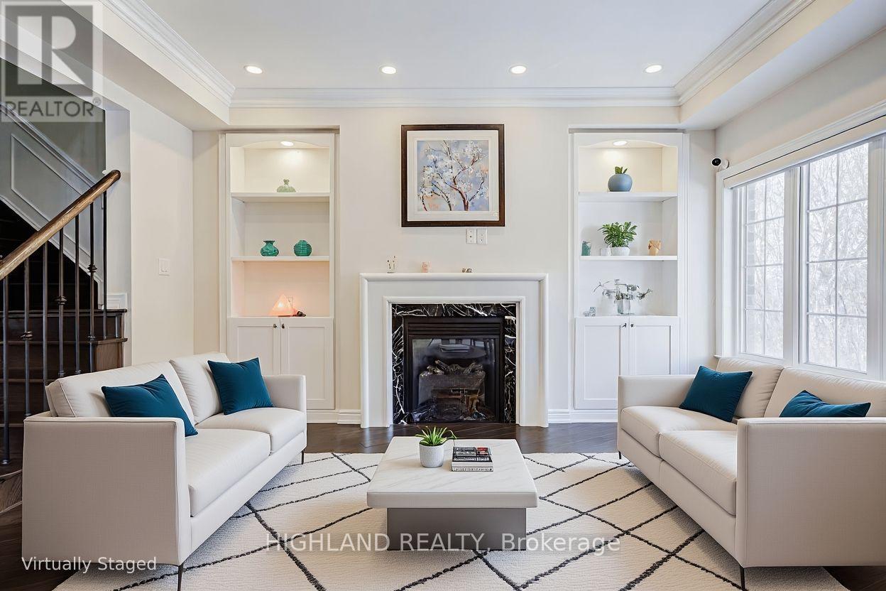 1569 Eglinton Avenue W, Mississauga, Ontario  L5M 7C1 - Photo 17 - W12759316