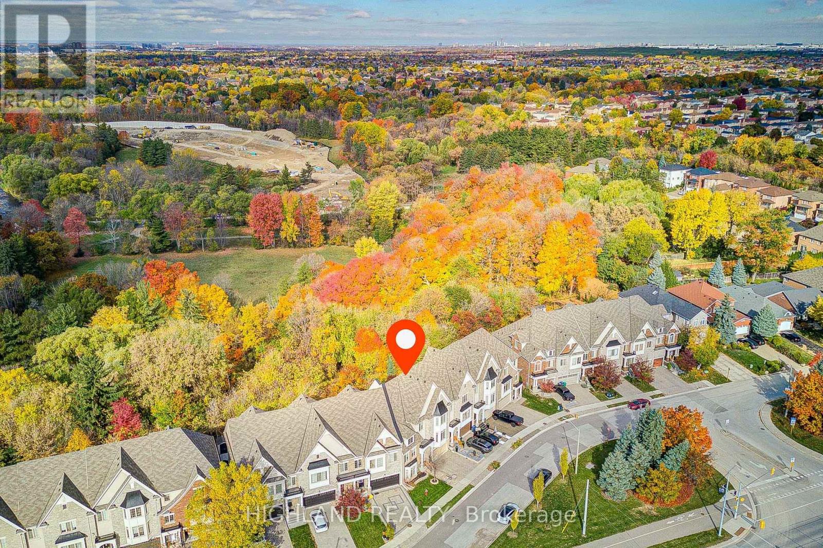 1569 Eglinton Avenue W, Mississauga, Ontario  L5M 7C1 - Photo 5 - W12759316