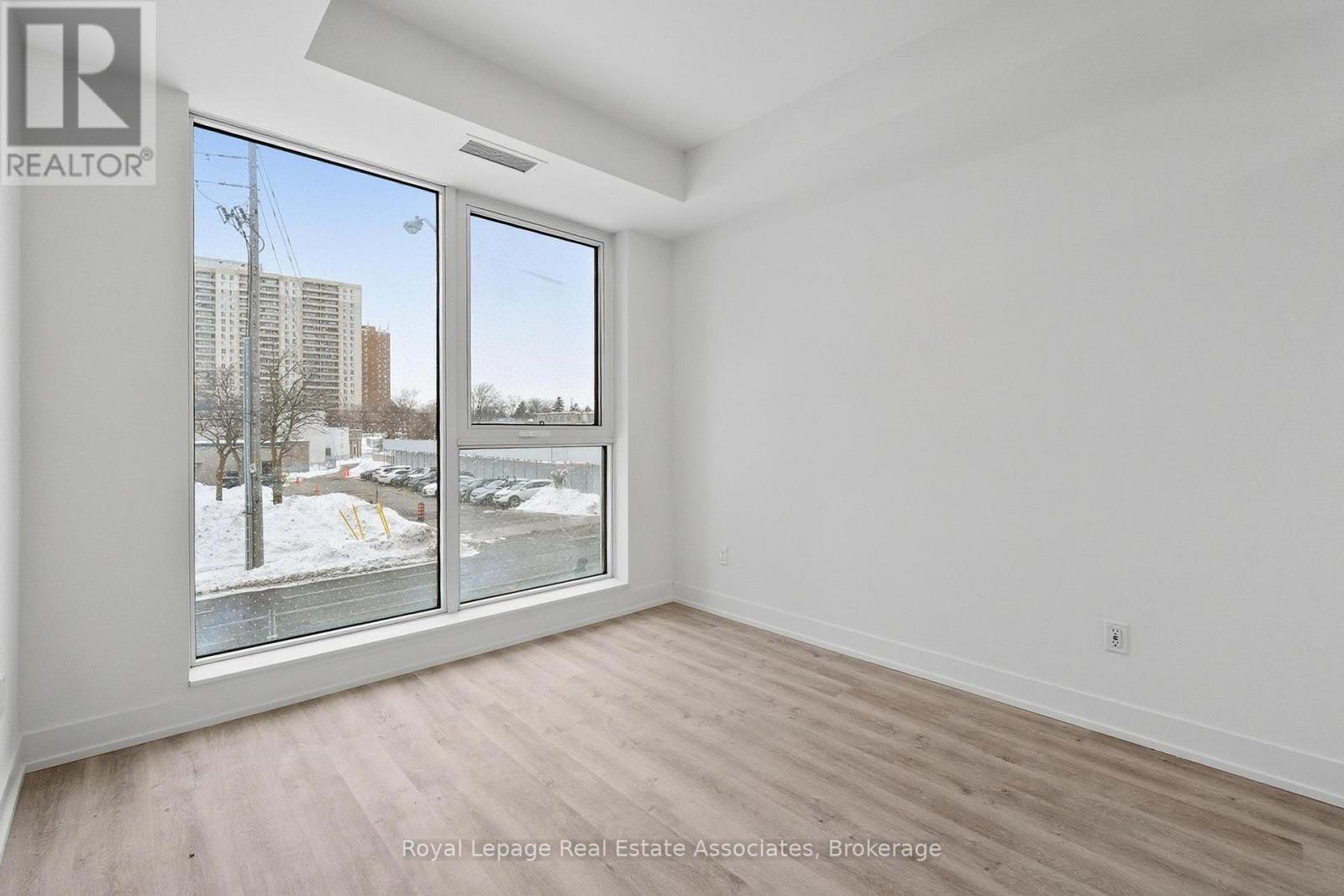 212 - 25 Cordova Avenue, Toronto, Ontario  M9A 0E5 - Photo 12 - W12759332