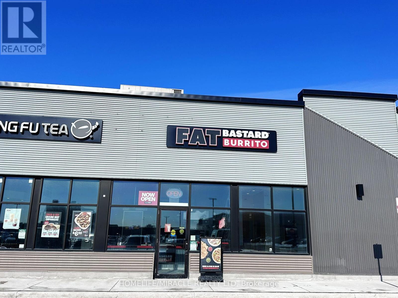 31 Rexdale Boulevard, Toronto, Ontario  M9W 0G5 - Photo 2 - W12759340