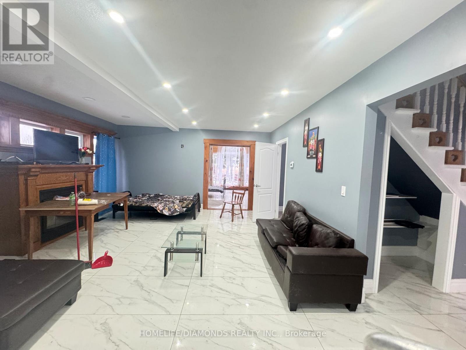 2654 Merrittville Highway, Thorold, Ontario  L0S 1P0 - Photo 2 - X12759268