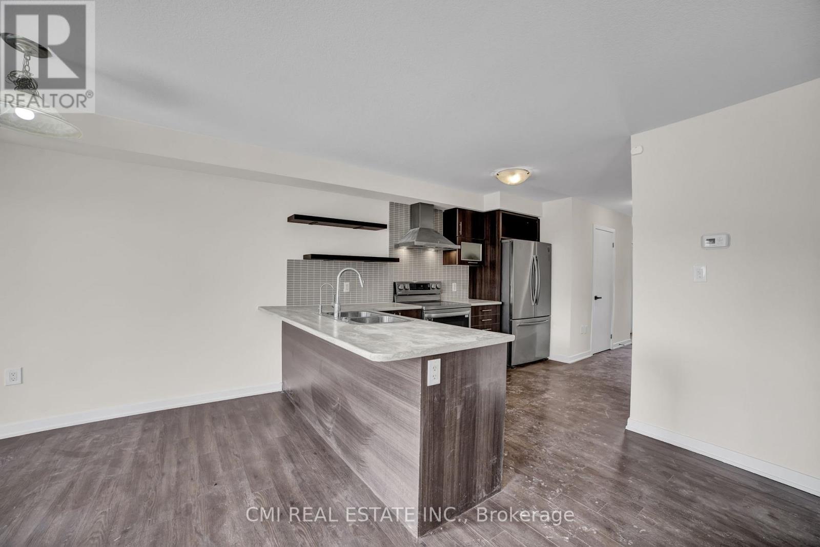 62 Sherway Street, Hamilton, Ontario  L8J 0J3 - Photo 13 - X12759308