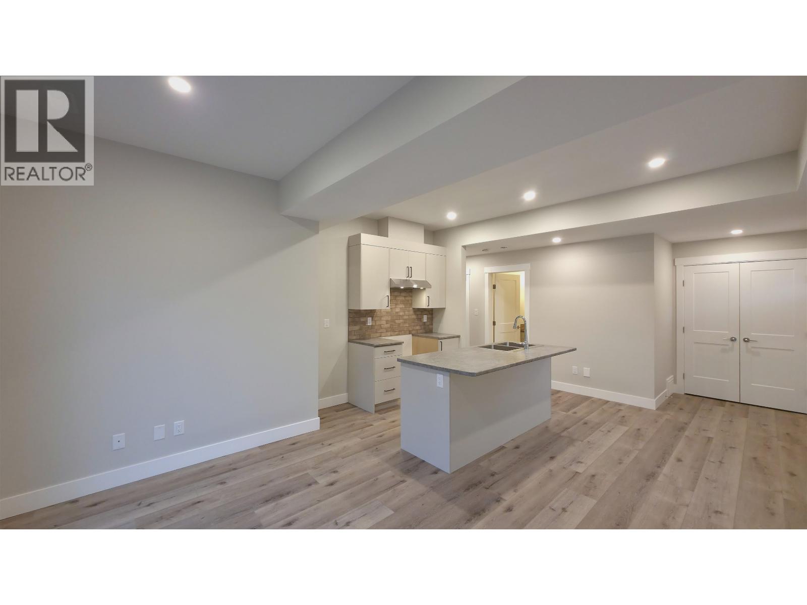 4132-4136 Munro Way, Prince George, British Columbia  V2N 0K1 - Photo 25 - R3086661