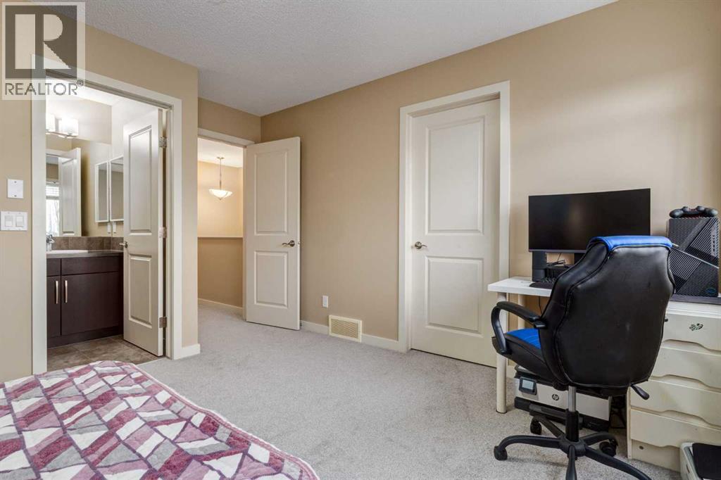 152 New Brighton Grove Se, Calgary, Alberta  T2Z 1G1 - Photo 21 - A2282754