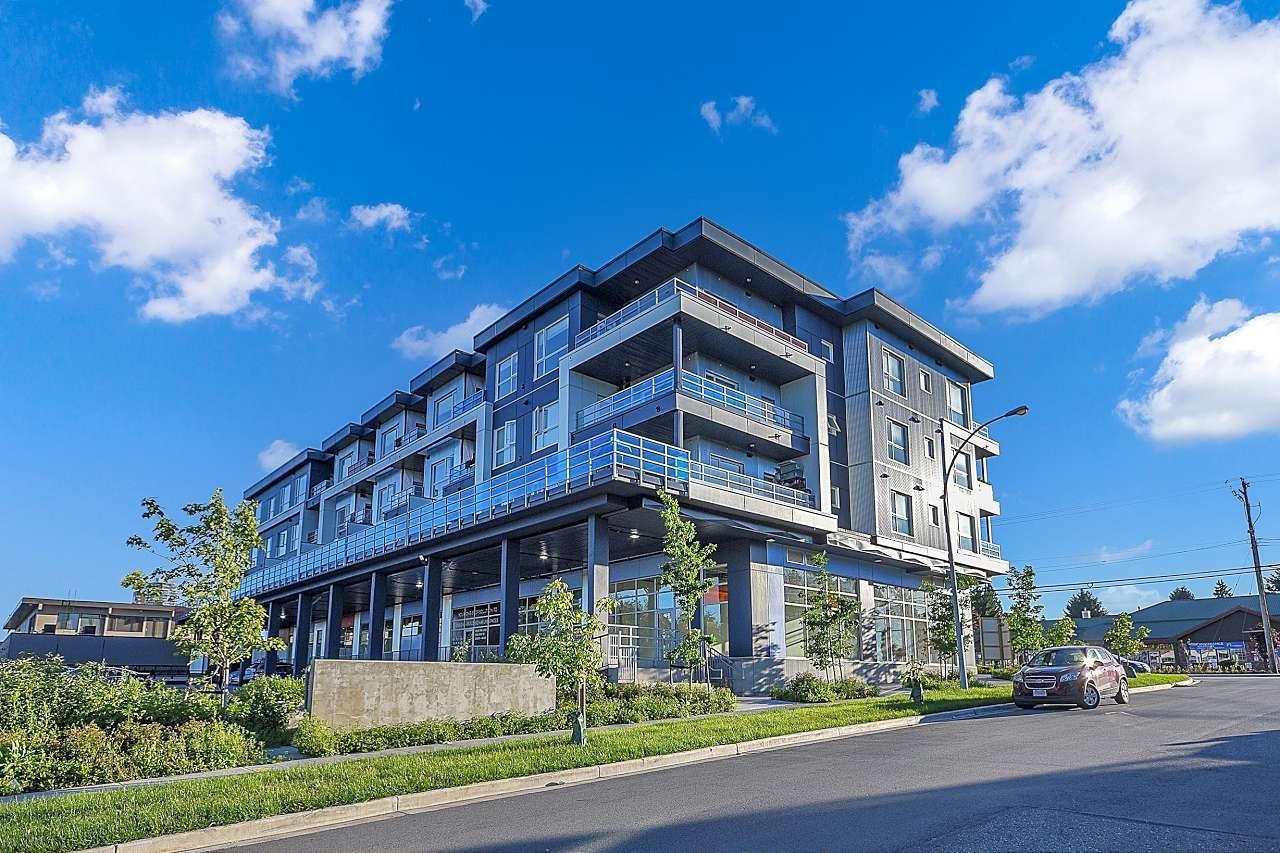 411 8496 120 Street, Surrey, British Columbia  V3W 3N5 - Photo 2 - R3085185