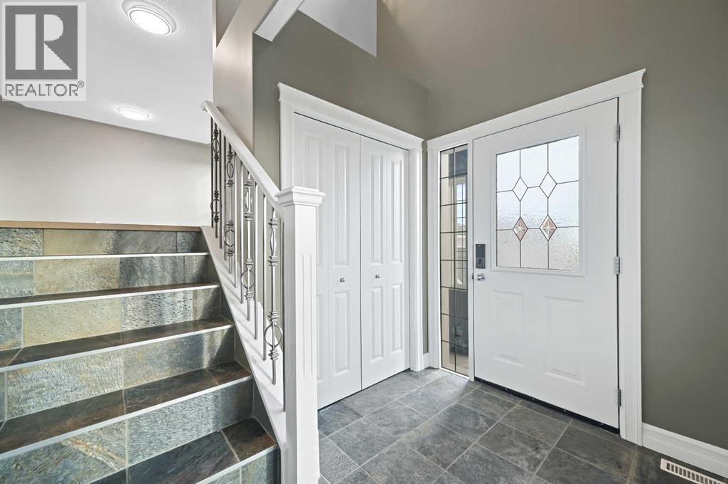 5619 Coach Hill Road Sw, Calgary, Alberta  T3H 2A2 - Photo 8 - A2283556